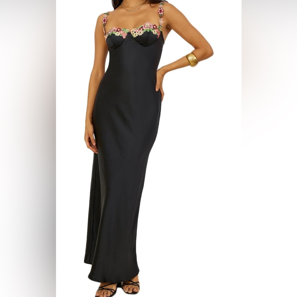 Size large satin floral spaghetti strap maxi dress